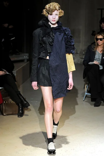 Look 7